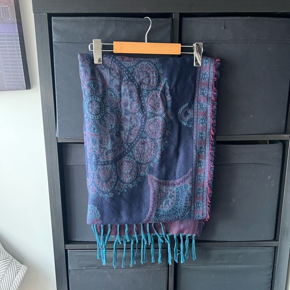 Wilfred Accessories - Blanket Scarf